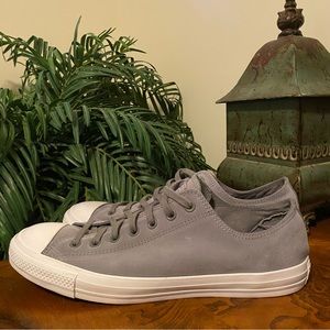 Converse Chuck Taylor Leather Sneakers